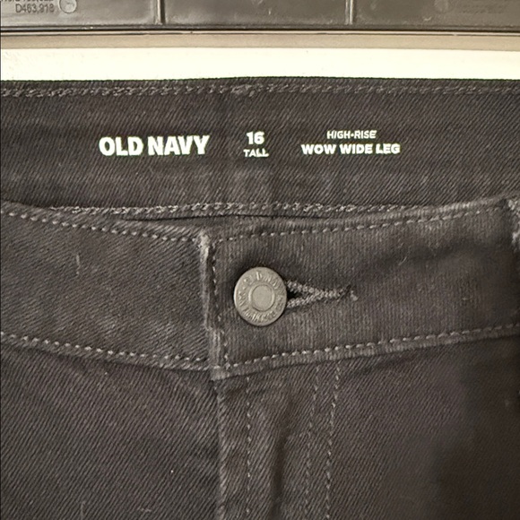 Black Old Navy High Rise Wide-Leg Jeans - Picture 4 of 4